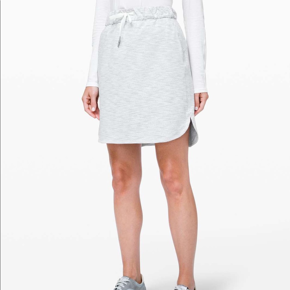 Lululemon On The Fly Skirt